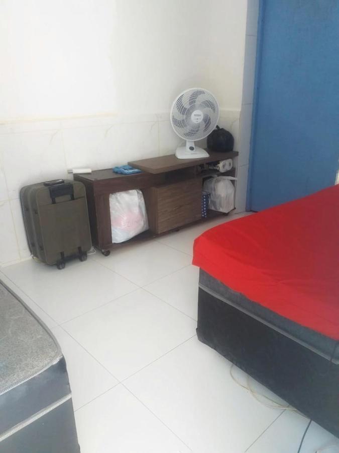 C&R Hostel Residencial Салвадор Екстер'єр фото